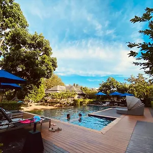 Semesteranläggning (resort) Perennial Phuket