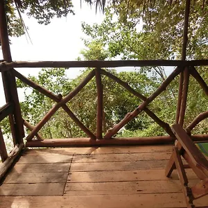 Bamboo Bay Station touristique